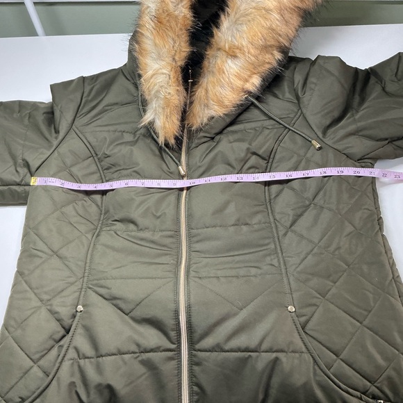 NWOT SUSAN GRAVER Water Resistant Quilted Puffer Jacket with Hood Olive Medium - Picture 7 of 11